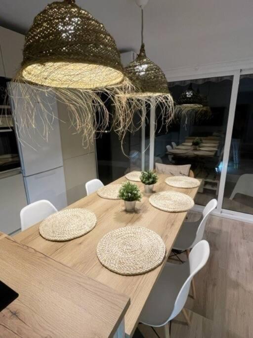 Precioso Apto Miami Primera Linia Playa Cala De Las Sirenas, Con Wifi Y Netflix, Adecuado Para Teletrabajar Miami Playa Buitenkant foto