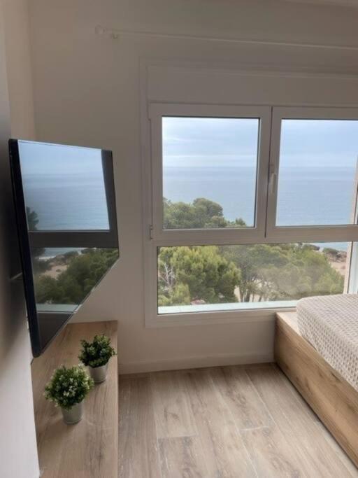 Precioso Apto Miami Primera Linia Playa Cala De Las Sirenas, Con Wifi Y Netflix, Adecuado Para Teletrabajar Miami Playa Buitenkant foto