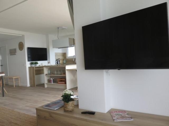 Precioso Apto Miami Primera Linia Playa Cala De Las Sirenas, Con Wifi Y Netflix, Adecuado Para Teletrabajar Miami Playa Buitenkant foto