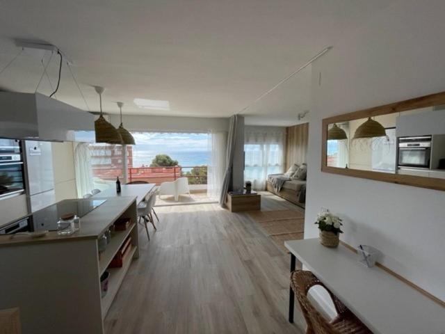 Precioso Apto Miami Primera Linia Playa Cala De Las Sirenas, Con Wifi Y Netflix, Adecuado Para Teletrabajar Miami Playa Buitenkant foto