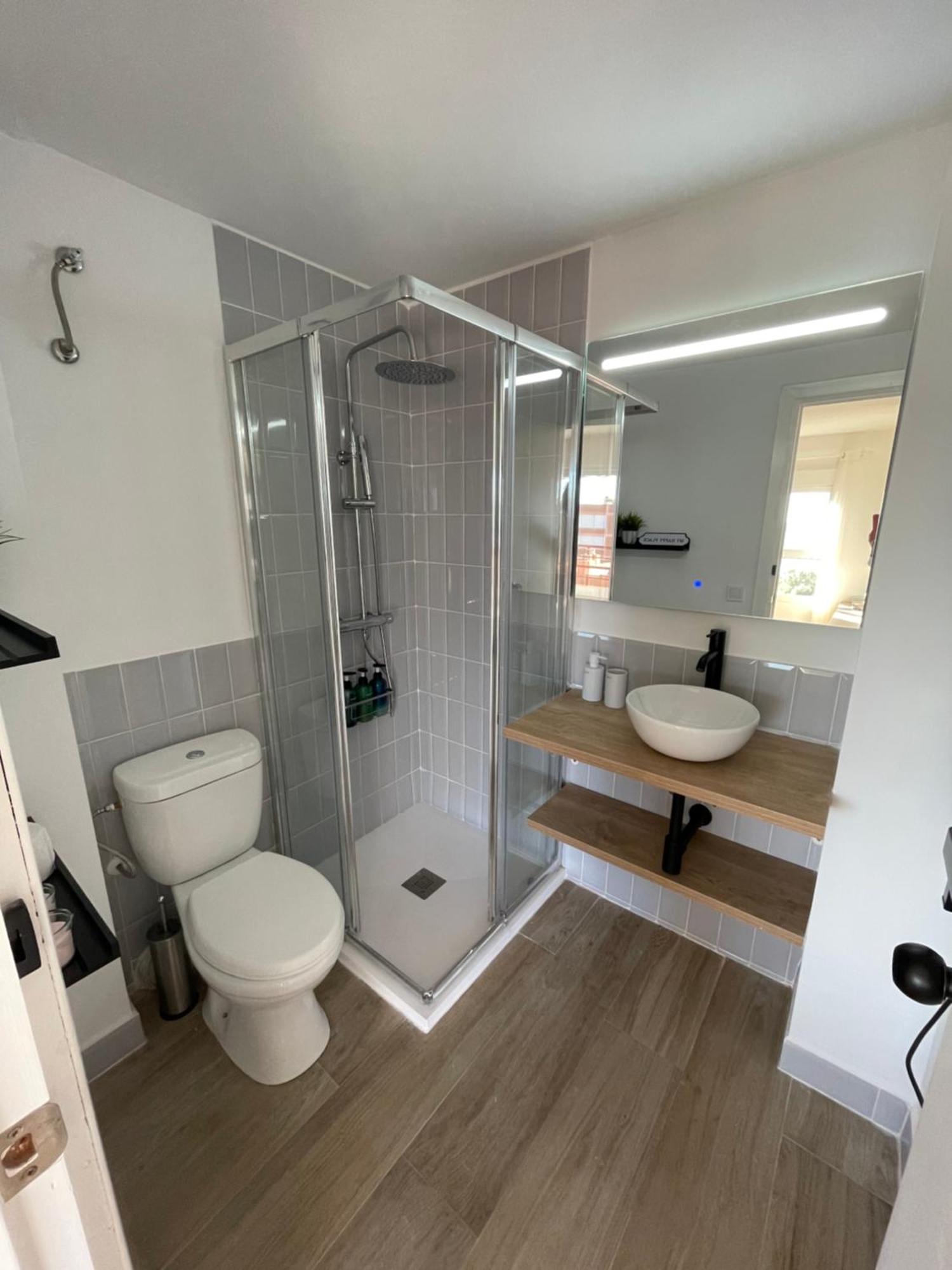 Precioso Apto Miami Primera Linia Playa Cala De Las Sirenas, Con Wifi Y Netflix, Adecuado Para Teletrabajar Miami Playa Buitenkant foto